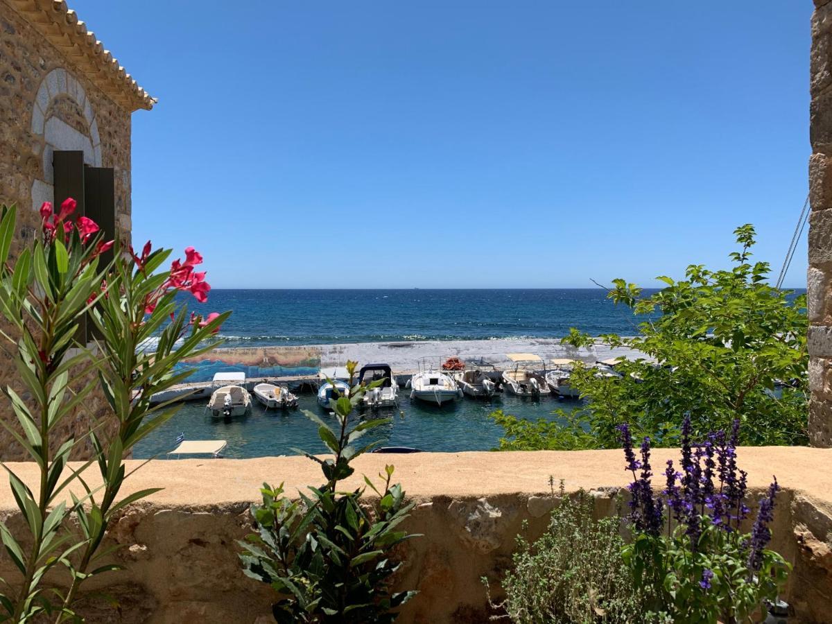 Selinitsa Residence Mani Agios Nikolaos  Eksteriør billede